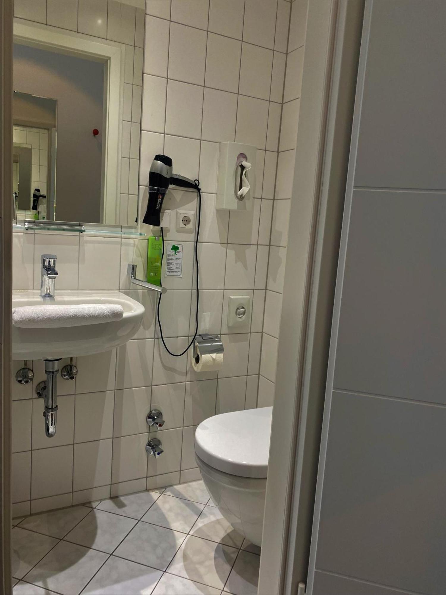 Sevendays Hotel Karlsruhe Kültér fotó