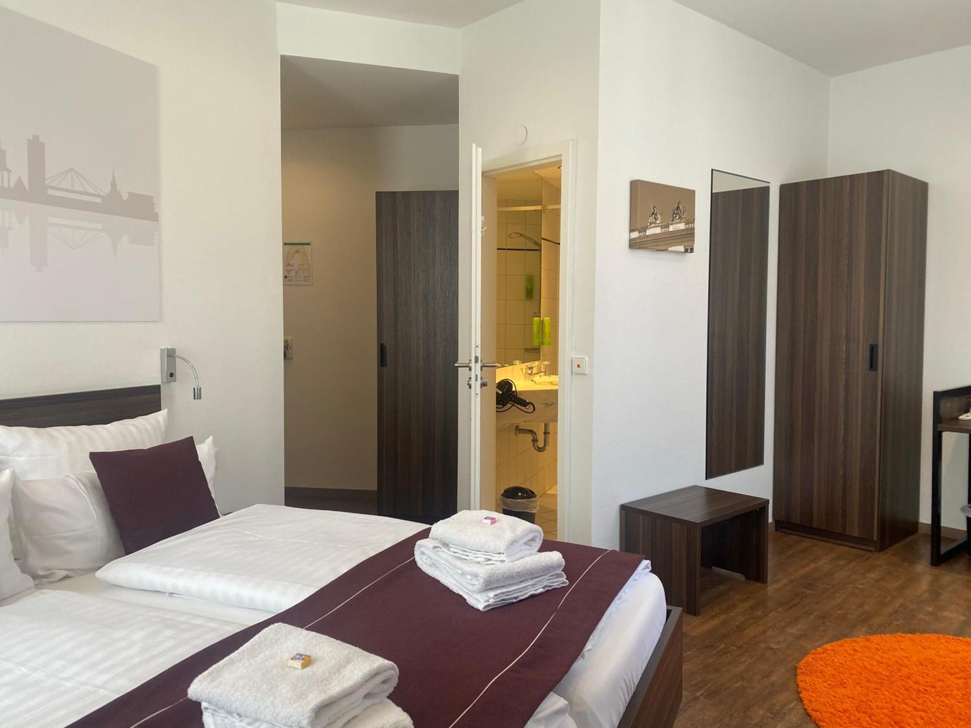 Sevendays Hotel Karlsruhe Kültér fotó