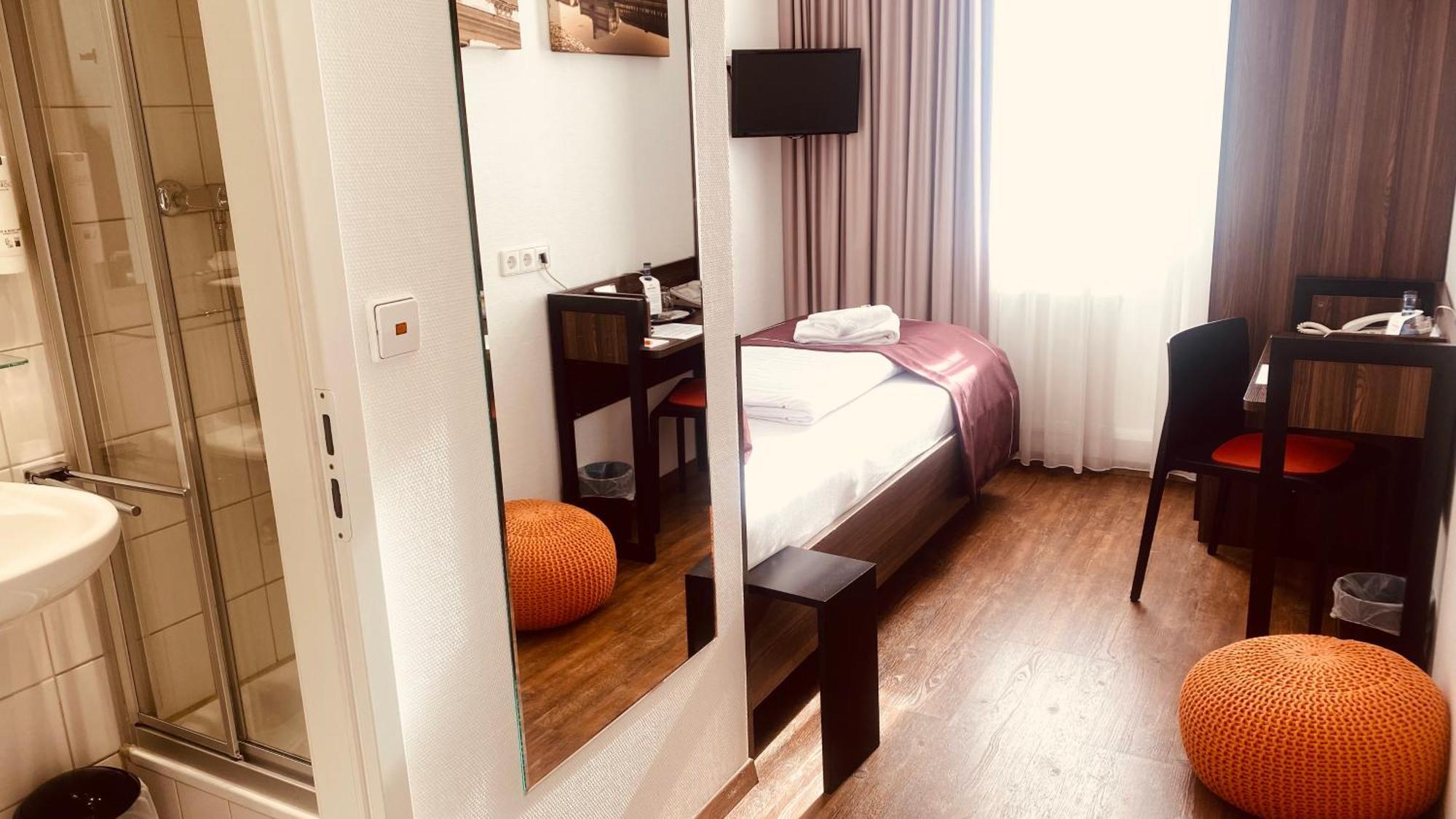Sevendays Hotel Karlsruhe Kültér fotó